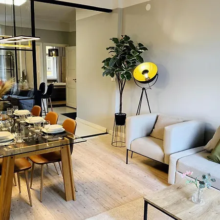 Scandinavian - Jugend In Ullanlinna * Helsínquia